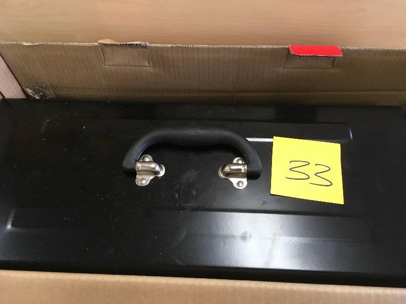 Husky Mechanics Tool Set in Metal Box (200-Piece) in working condition
