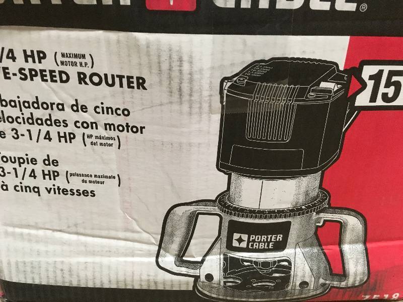 Porter cable 15 Amp 3-14 HP 5-Speed Corded Router in working condition