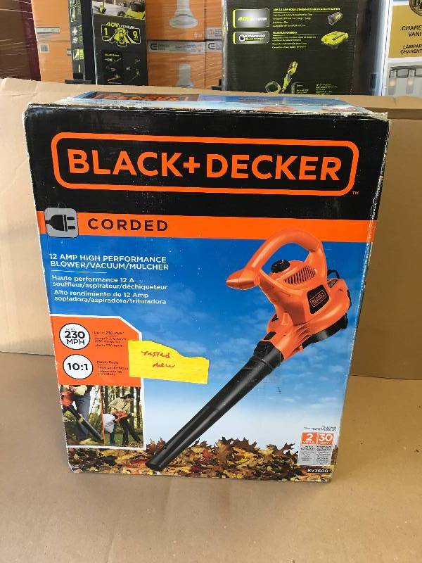 BLACKDECKER 230 MPH 385 CFM 12-Amp Corded Electric 3-in-1 Handheld Leaf BlowerVacuumMulcher in working conditions