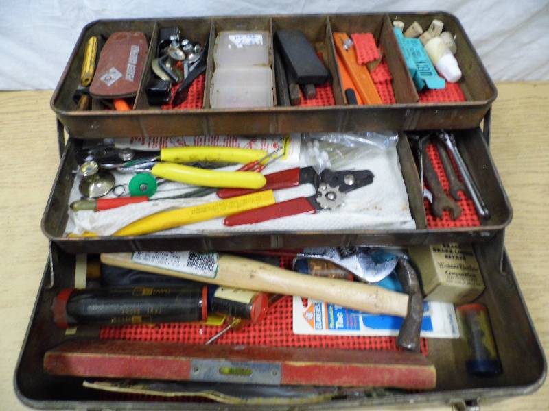 Toolbox w Tools
