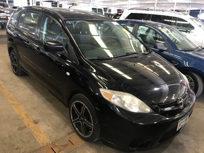lot 9 image: 2006 Mazda 5