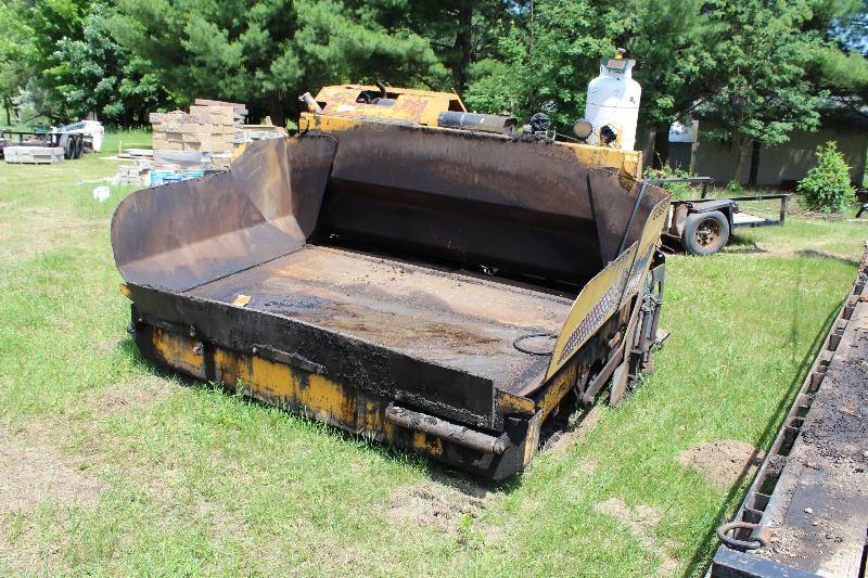 lot 18 image: Mauldin 690F Asphalt Paver