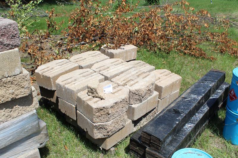 lot 160 image: Lot of (25) Concrete Pavers