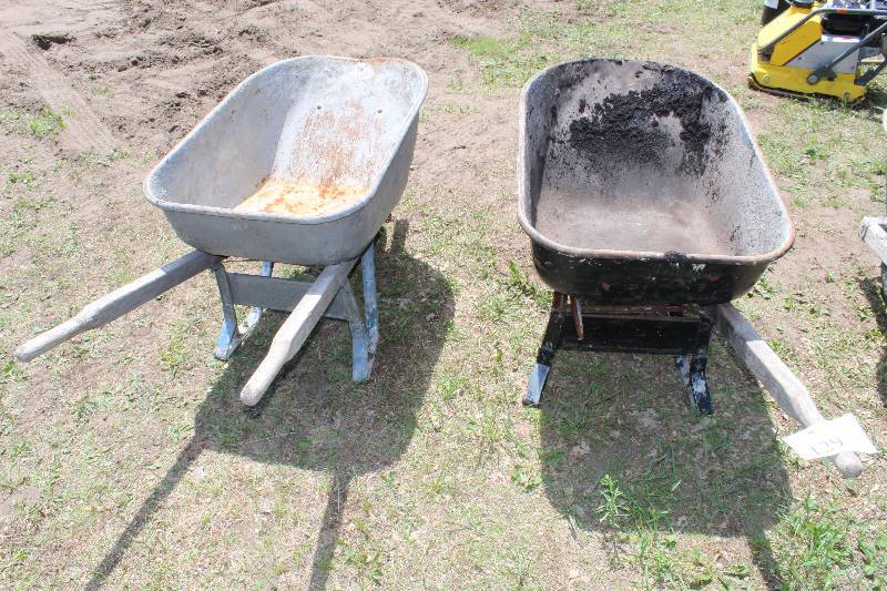 lot 129 image: Lot of (2) Wheelbarrows