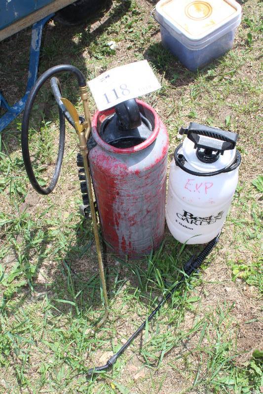 lot 118 image: Lot of (2) Garden Sprayers