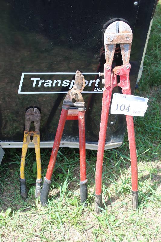 lot 104 image: Lot of (3) Bolt Cutters