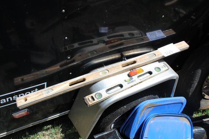 lot 105 image: Lot of (2) Carpenter Levels