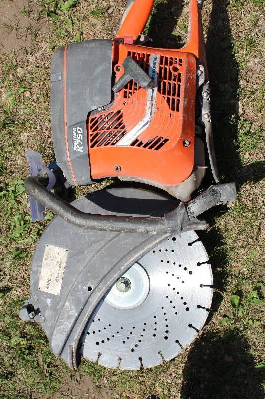 lot 99 image: Husqvarna K750 Concrete Saw