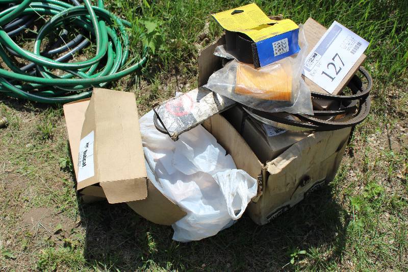 lot 127 image: Bobcat Filters, 3M Tread Tape