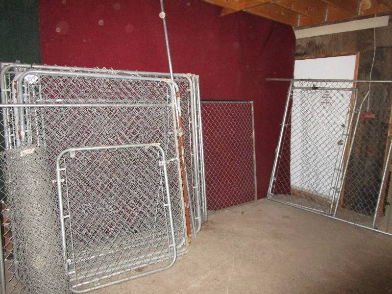 lot 84 image: Chain link panels and more