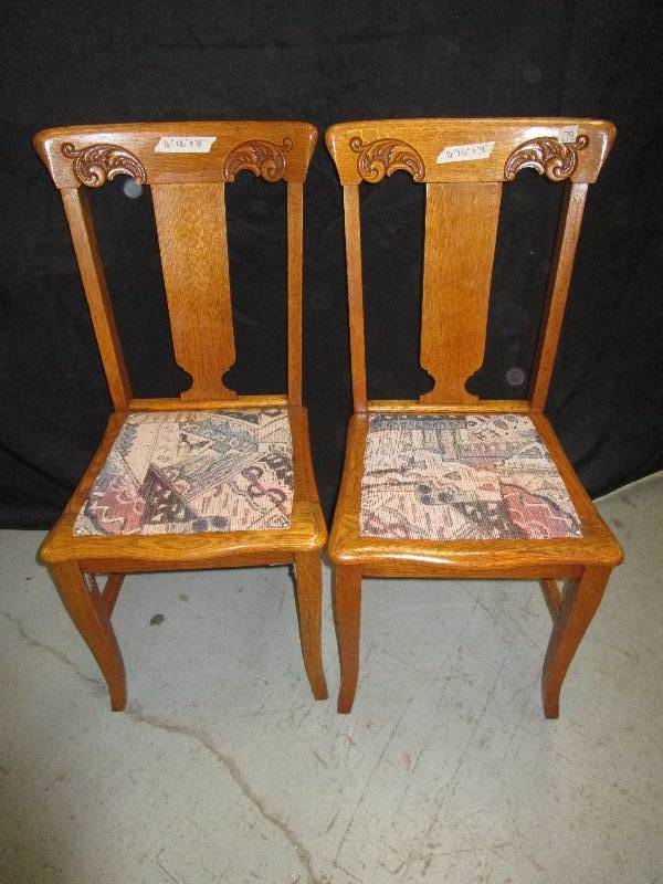 lot 116 image: 2 Antique Chairs both are 16X16X38