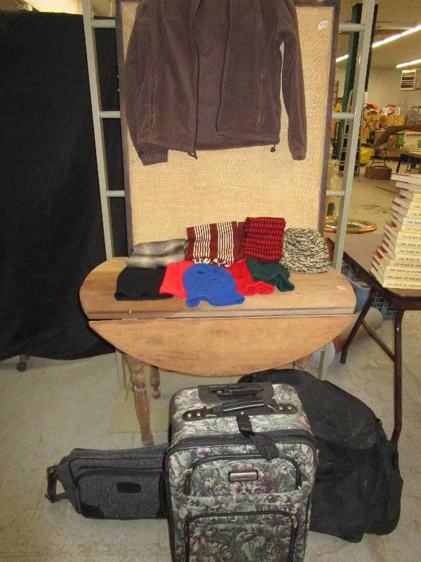 lot 127 image: Hats and scarves, suticase and bag