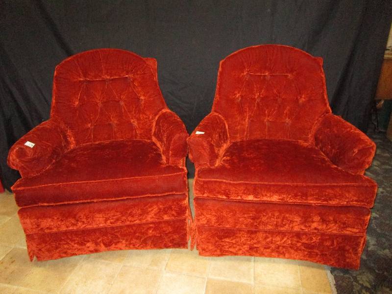 lot 144 image: Pair of chairs