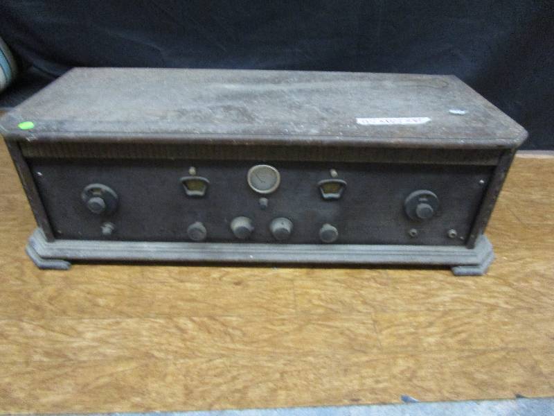 lot 180 image: antique radio33.5X13.5X10