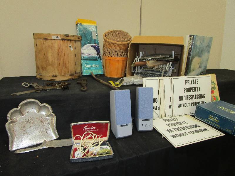 lot 12 image: 4 Small Woven Baskets, Pair of Speakers, Mutliple No Trespassing Signs, Old Tools, Puzzle Game