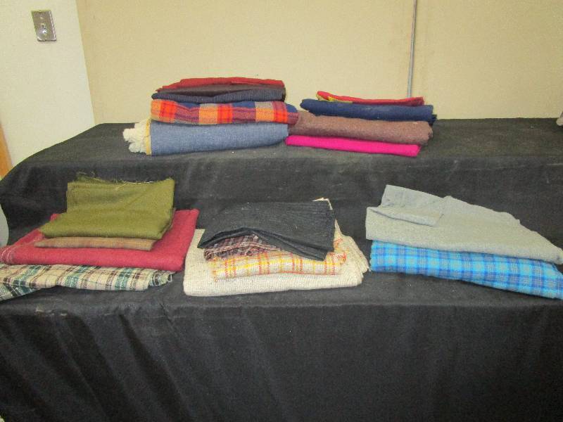 lot 14 image: Misc Pieces of Fabric, 19 Pieces