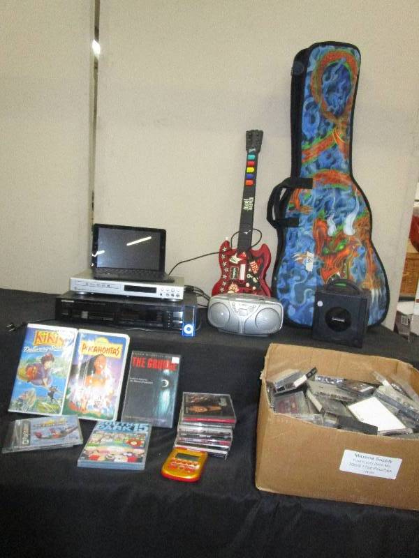 lot 47 image: Pioneer 5 Disk CD Changer, DVD Player, CD Player, Game Cube with no cord, Movies, CDs, Ipod