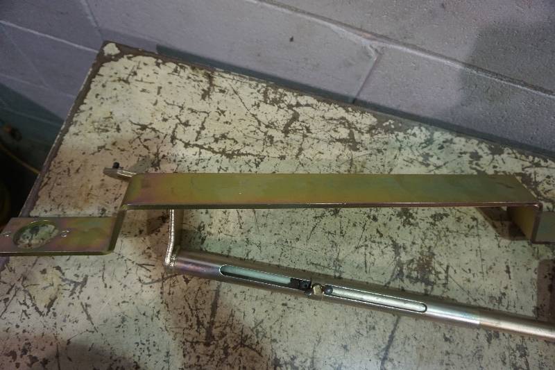 lot 40 image: VolkswagonAudi Timing Belt Repair Support Tools