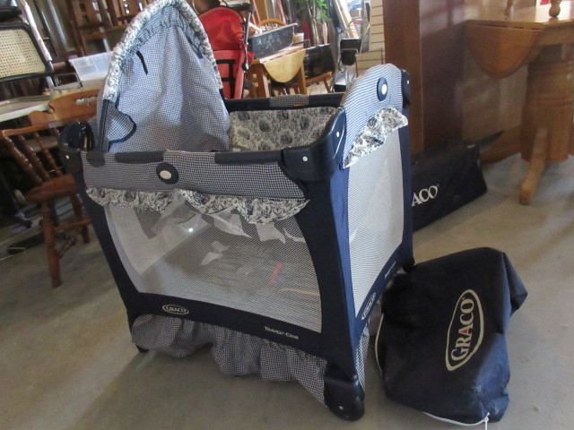 lot 133 image: GRACO TRAVEL CRIB