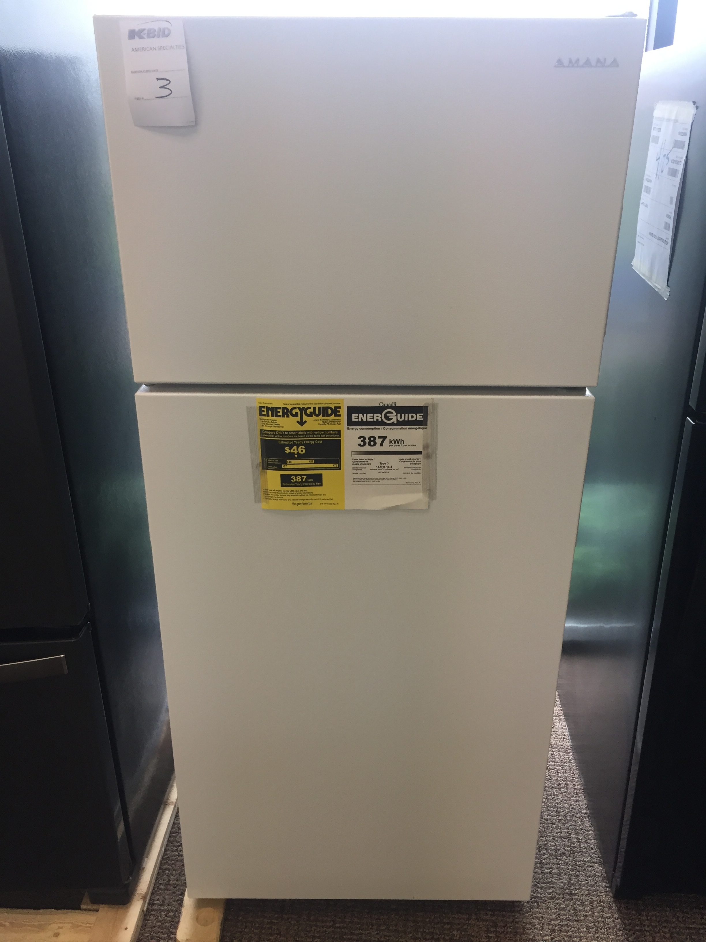 NEW- 16 cu. ft. AMANA Top Freezer Refrigerator in White-- WITH MANUFACTURERS WARRANTY MODEL#ART106TFD