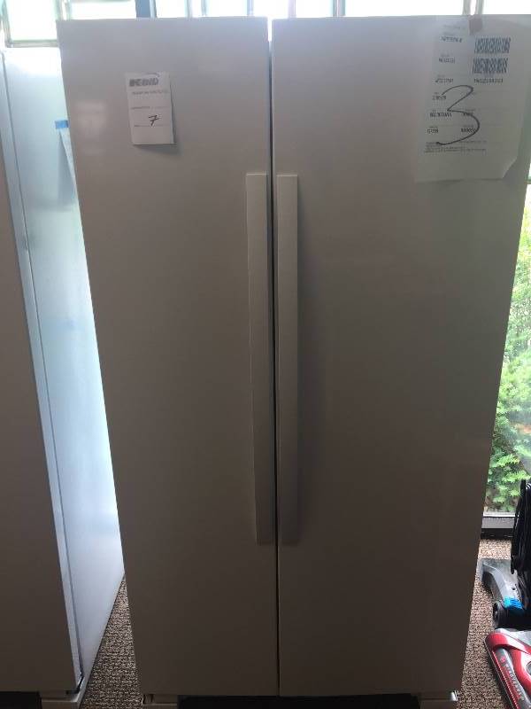 NEW- 25.07 cu. ft. Whirlpool Side by Side Refrigerator in White- WITH MANUFACTURERS WARRANTY- MODEL# WRS315SNHW
