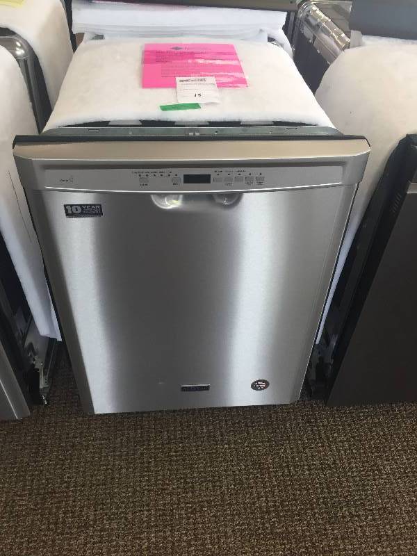 NEW- MAYTAG Front Control Built-in Dishwasher in Fingerprint Resistant Stainless Steel- WITH MANUFACTURERS WARRANTY MODEL#MDB4949SDZ