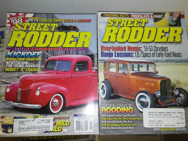lot 142 image: Street Rodder magazine ( 48) near mint