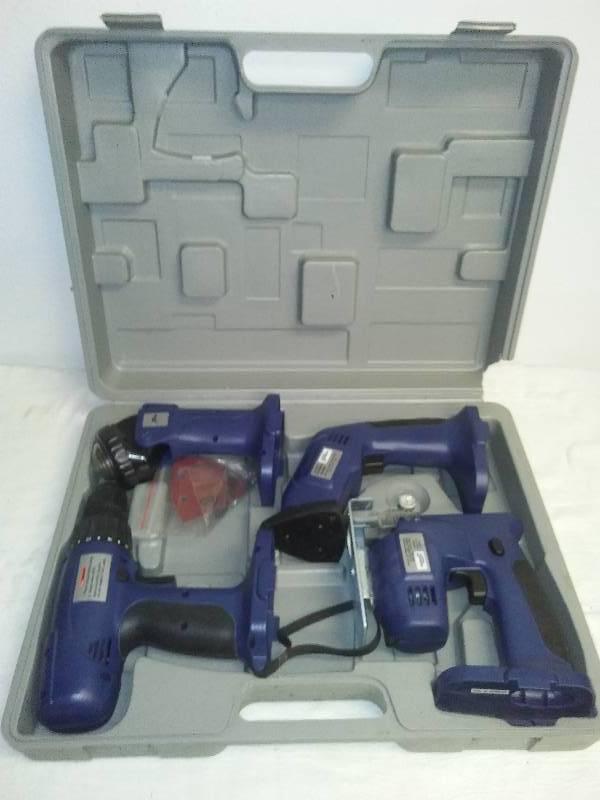 lot 147 image: Battery tools with case, Drill Master