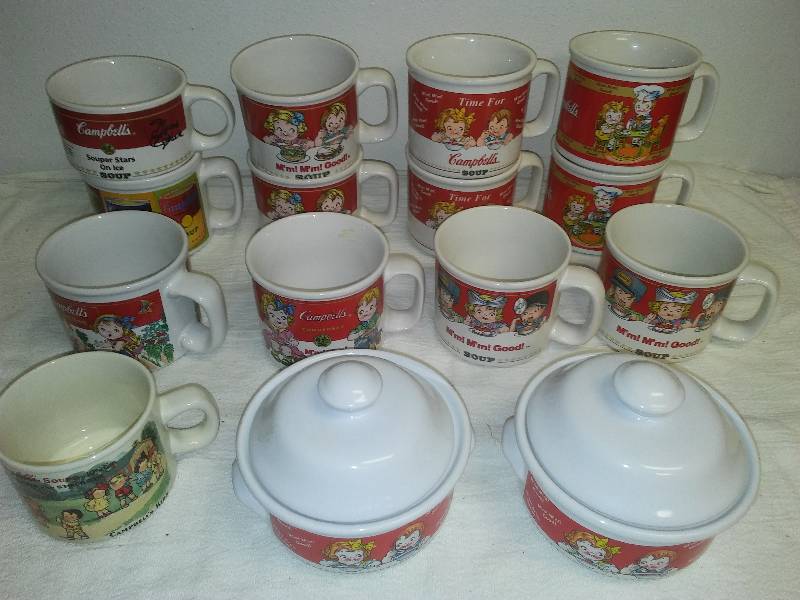 lot 153 image: Campbells collectible soup mugs, 13 total