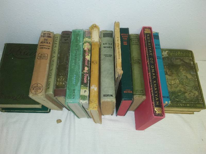 lot 172 image: Vintage and antique classic books