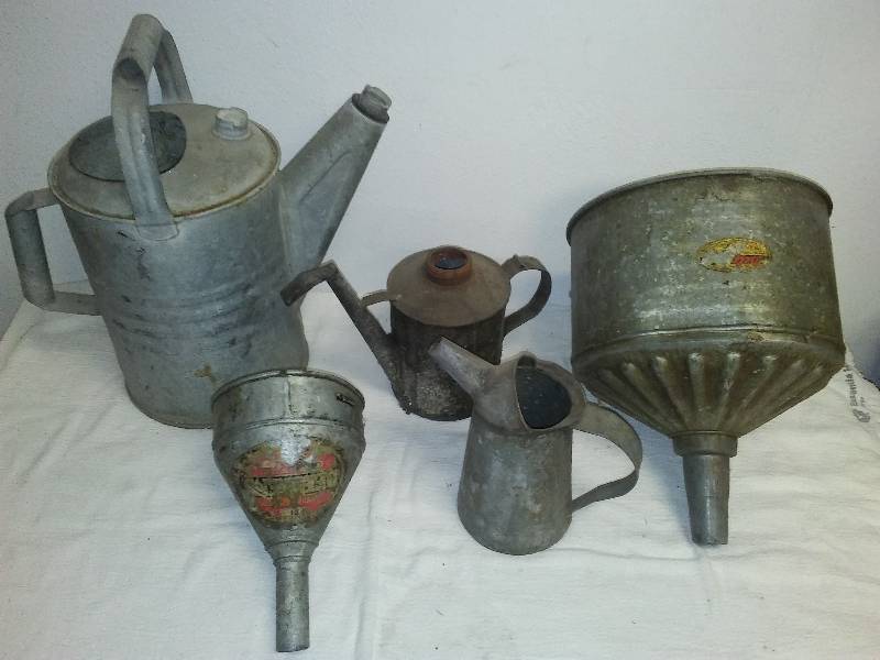 lot 193 image: Vintage galvanized cans and funnels