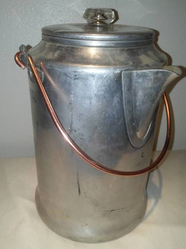 lot 228 image: Vintage Coffee Maker, 20 CUP