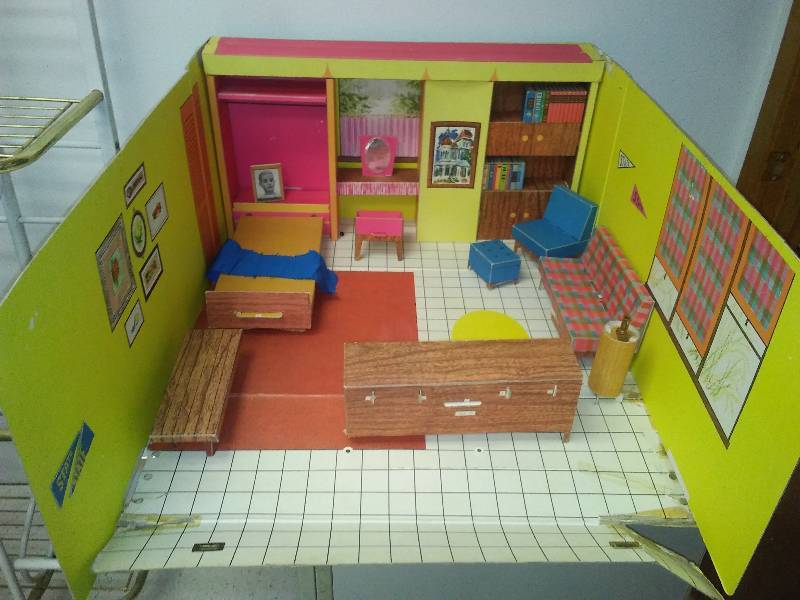 antique barbie dream house