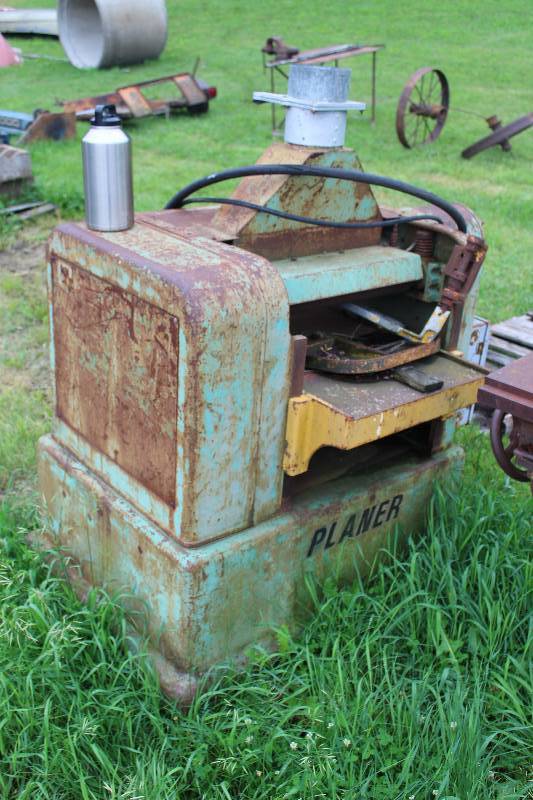 lot 425 image: Quality Machinery Powermatic Planer