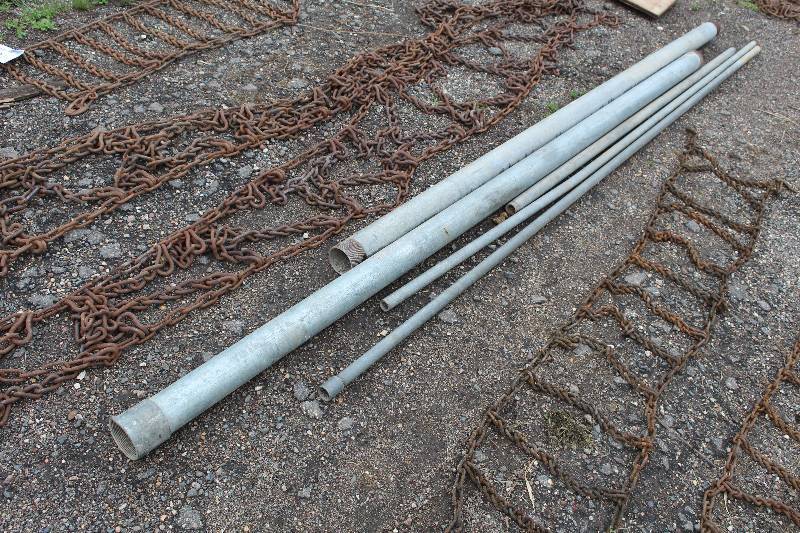 lot 431 image: Lot of (5) Galvanized Pipes