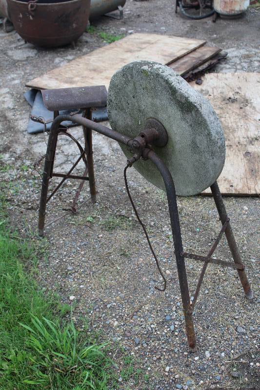 lot 432 image: Vintage Grinding Wheel