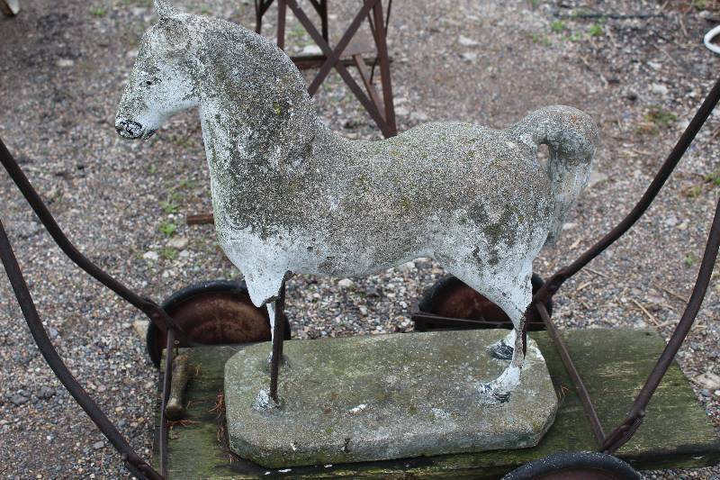 lot 489 image: Vintage Cement Horse Statue