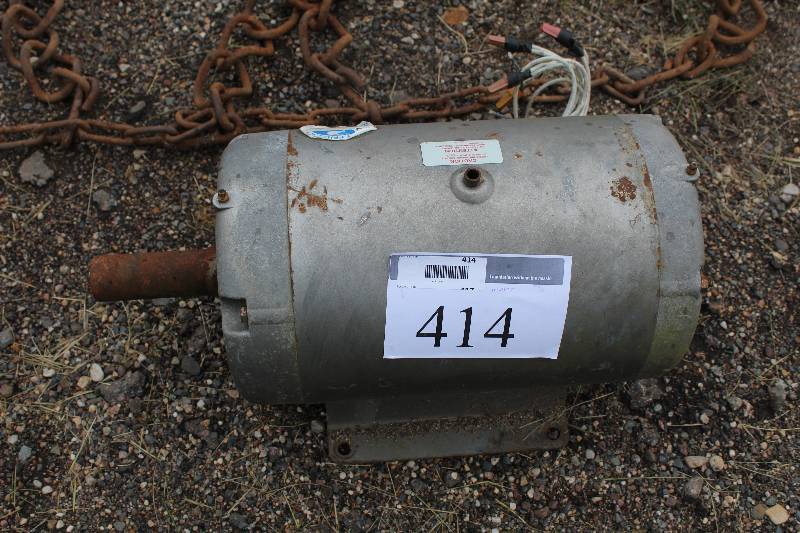 lot 414 image: Baldor Industrial Motor