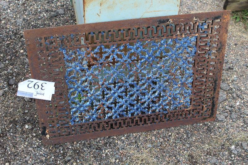 lot 392 image: Antique Heating Floor Vent pulled from a Mpls building built in 1900s