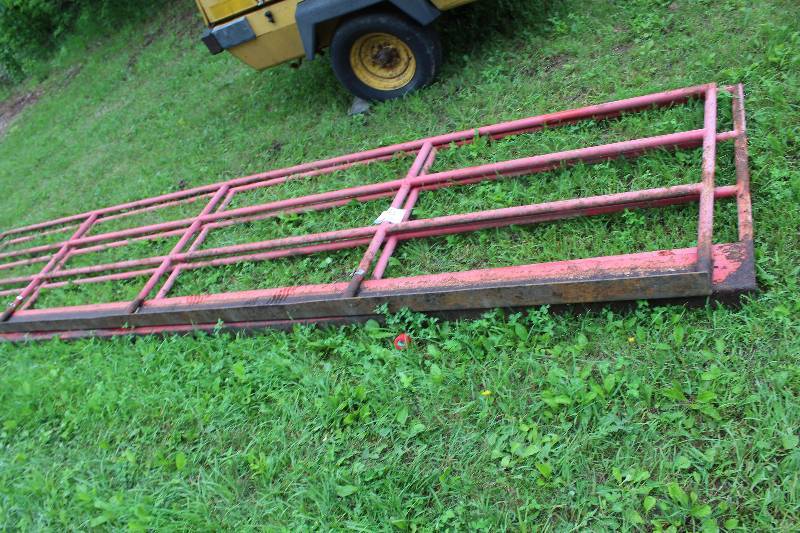lot 319 image: Lot of (2) Metal Farm Gates