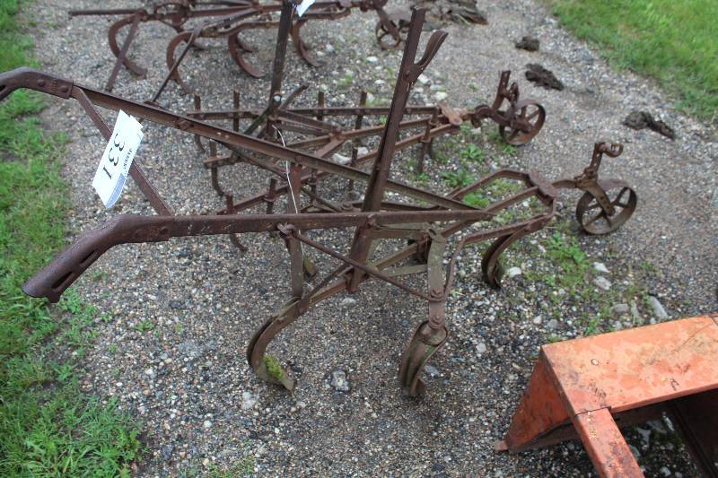 lot 331 image: Antique Horse drawn Cultivator