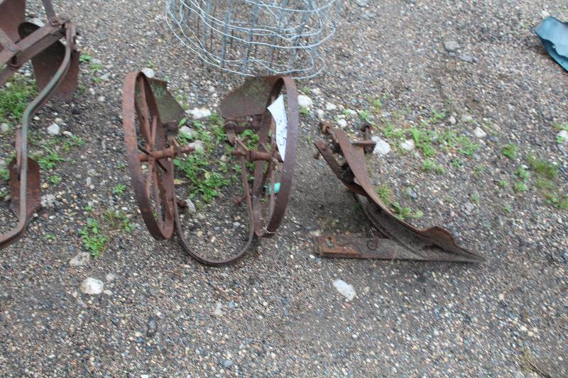 lot 335 image: Antique Farm Implement Parts
