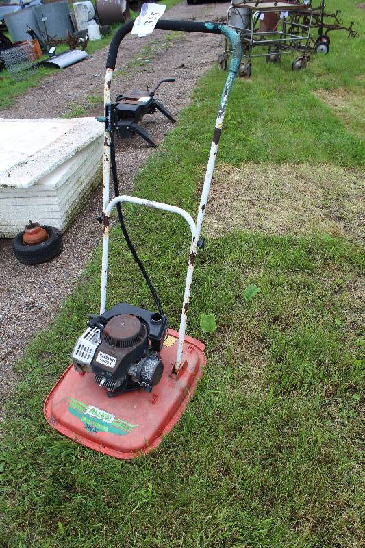 lot 355 image: Allen Lawn Fly Mow Mower Deck