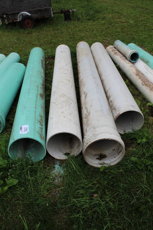 lot 362 image: Lot of (4) PVC Tubing