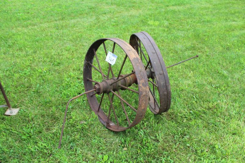 lot 385 image: Lot of (2) Metal Tractor Wheels