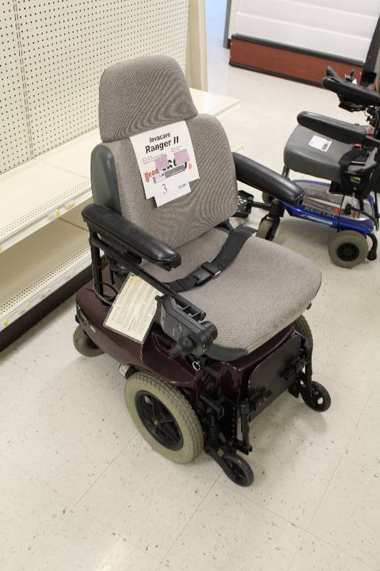 lot 3 image: Invacare Ranger II Storm Series Battery Operated Wheel Chair