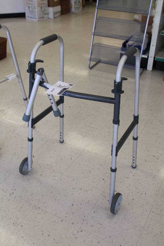 lot 28 image: Invacare Walker