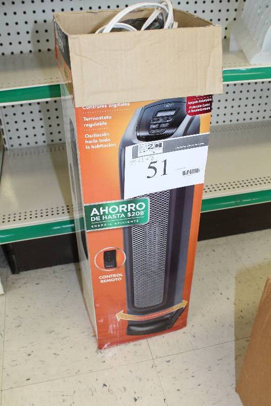 lot 51 image: Holmes Eco Smart 1500W Ceramic Space Heater