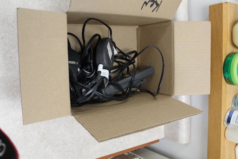 lot 103 image: McKesson N410 Symbol Handset w Power Cords, Headset