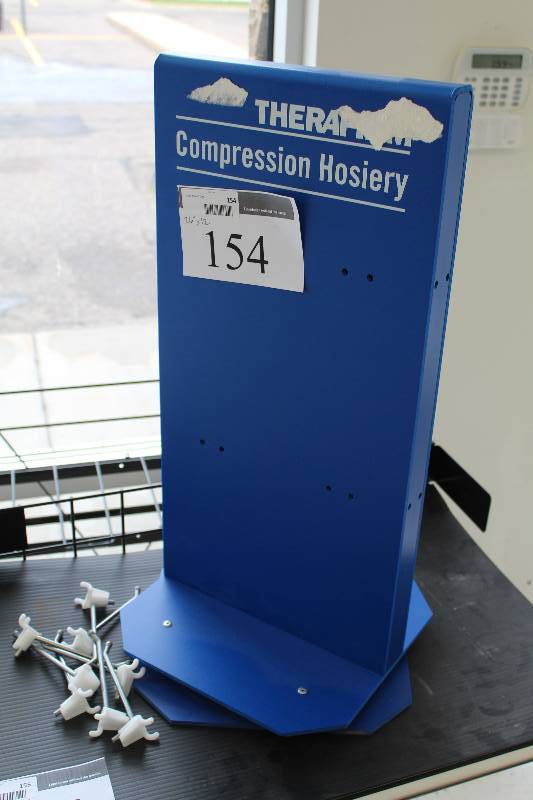 lot 154 image: Commercial Display Racks